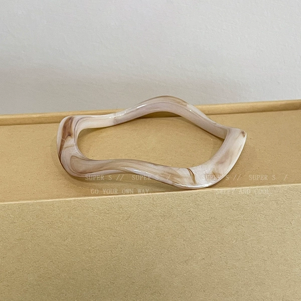 H style #wavy milk white丨bracelet