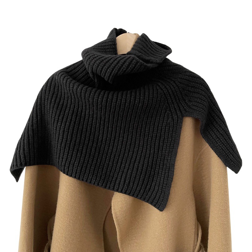 秋冬の韓国版は純色の保温カバーを合わせて首を囲みます。