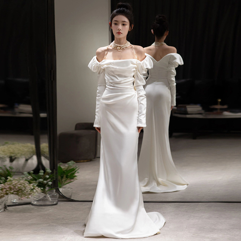 Satin Light Wedding Dress 2026 New Style High-End Long-Sleeve Mermaid Design Light Luxury Niche Small Train Reception Dress Satin Light Wedding Dress 2026 New Style High-End Long-Sleeve Mermaid Design Light Luxury Niche Small Train Reception Dress