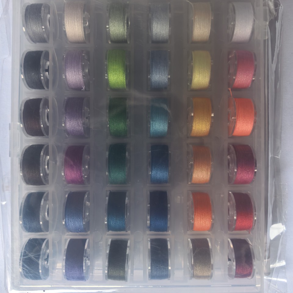 36色缝纫机专用线针线缝纫线缝衣服梭芯手多色小卷