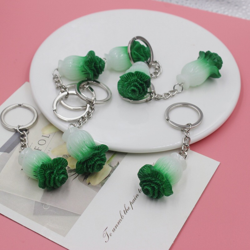 Creative personalized simulation food items vegetables vegetables Chinese Cabbage Key accessories cheap small gift keychain collection