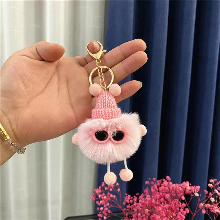 Color fur ball keychain [pink]]