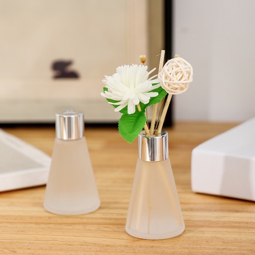 Home Aromatherapy Essential Oil, Flameless Incense Perfume, Air Freshener, Room Deodorizer, Toilet Deodorant, Aromatic Fragrance