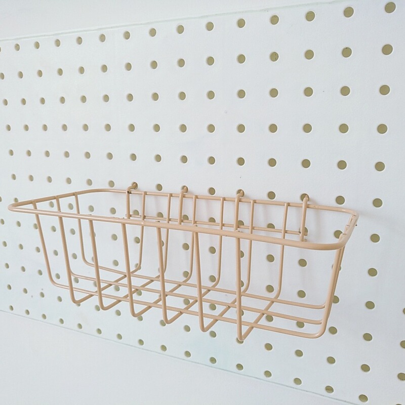 Factory direct storage basket household snacks storage basket bathroom kitchen desktop finishing hole board small mesh basket