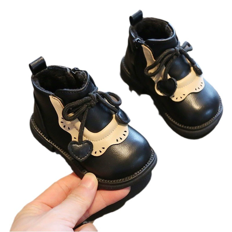 Обувь для девочки из двух хлопка, толстая теплая обувь для малышей на флисовой подкладке, детская зимняя обувь на мягкой подошве для 1 года, 2 короткие сапоги 3