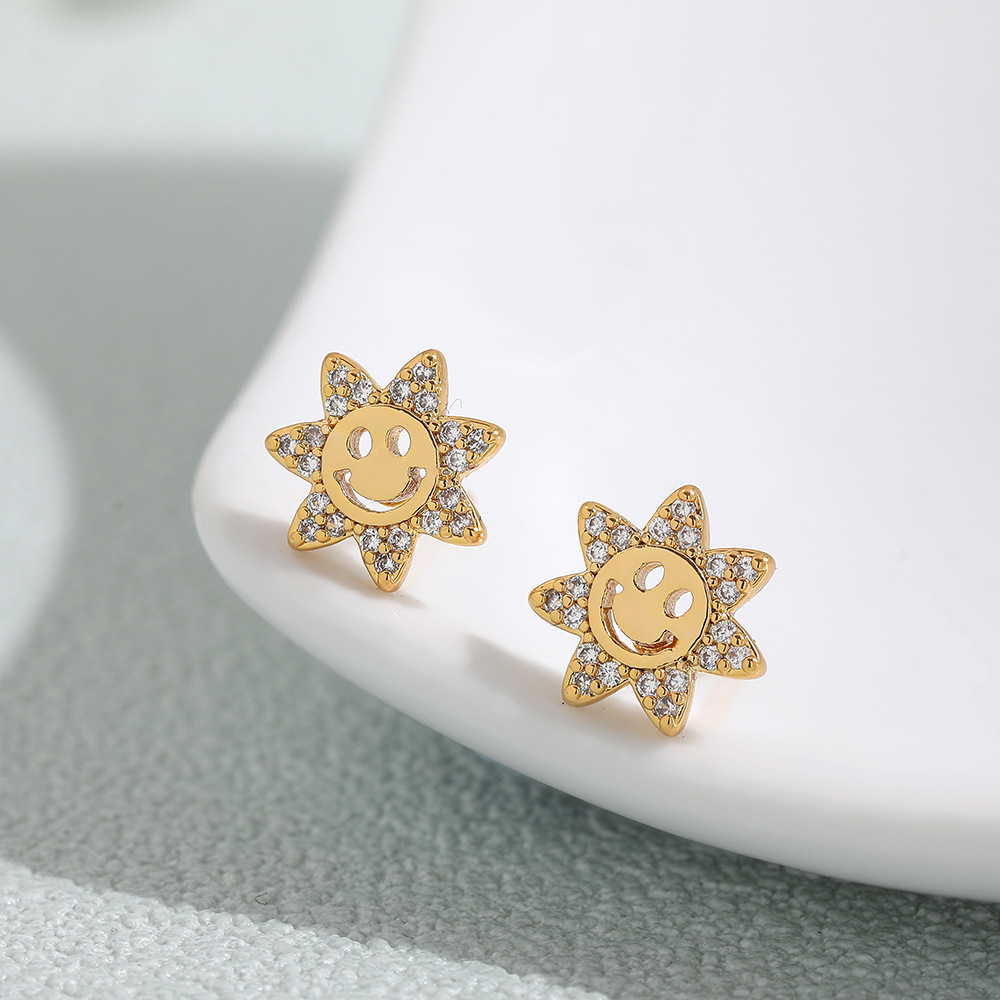 Vintage Fashion Inlaid Zircon Smiley Face Earrings Wholesale Nihaojewelry display picture 4