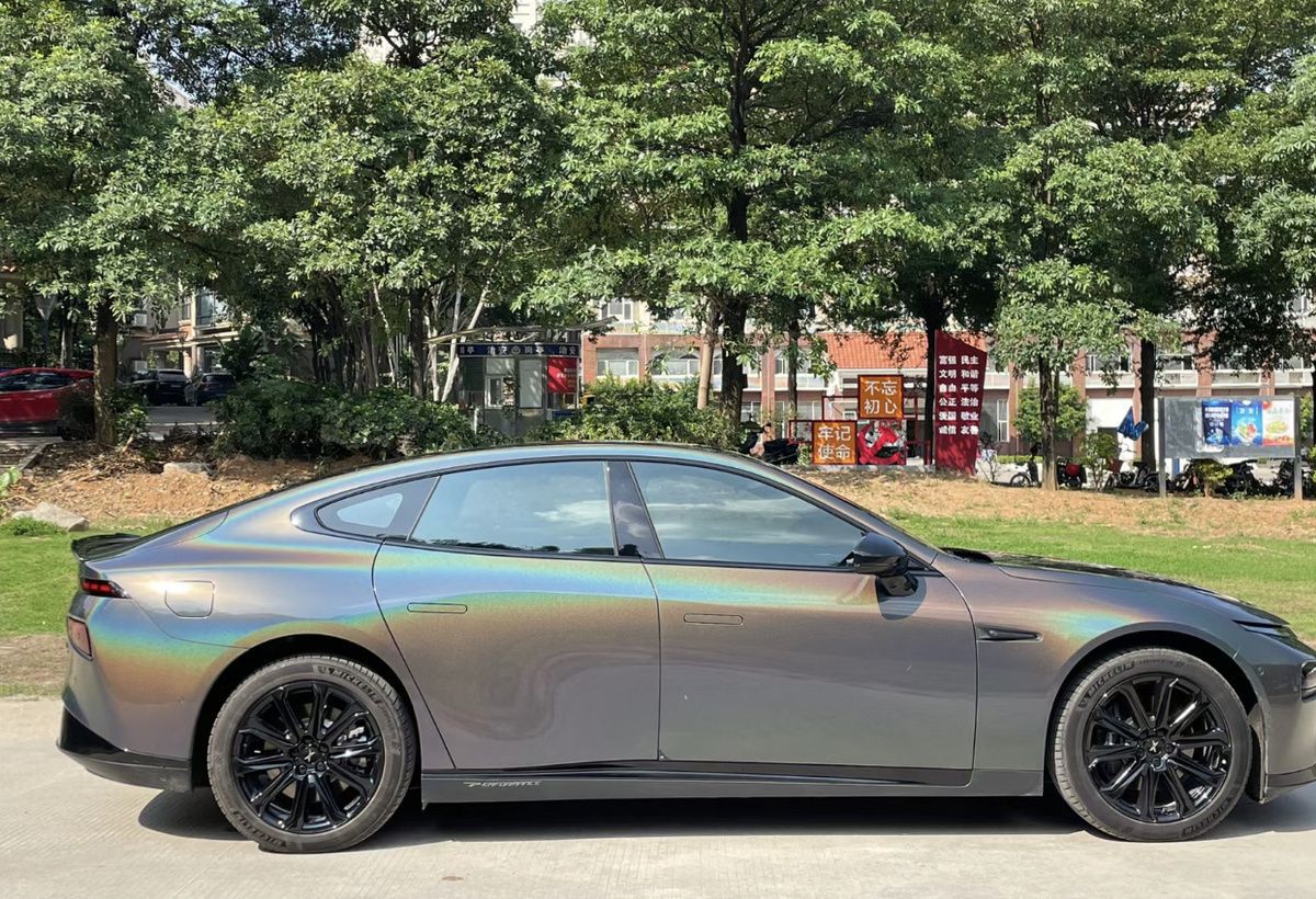 Car Color Changing Film Colorful Laser White Cross-Border Hot Selling Car Body Color Changing Film Gorgeous Gray Can Be Cut Factory Direct Sales