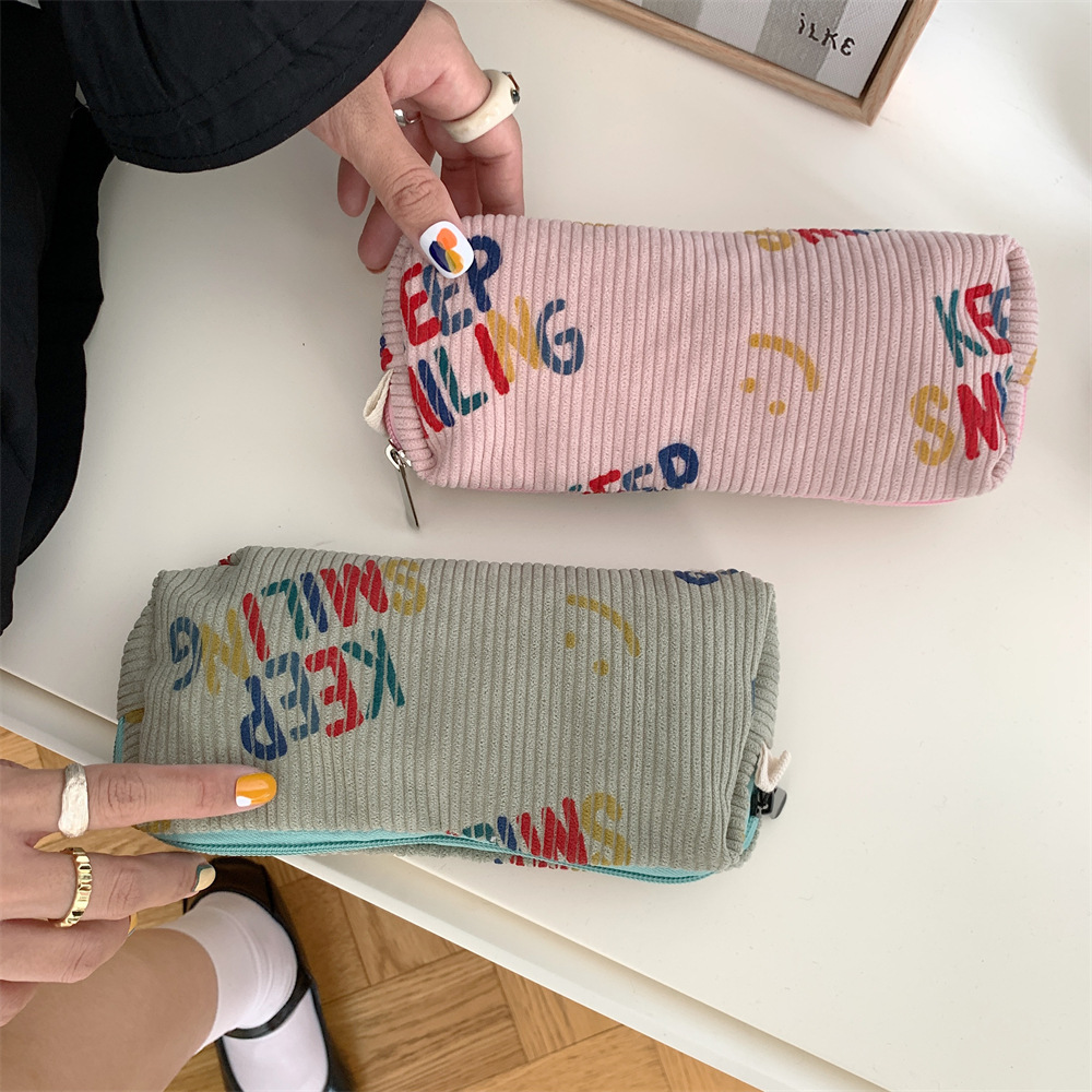 38182 ins retro Artistic pen case, corduroy fresh letter stationery box, student portable storage makeup bag undefined