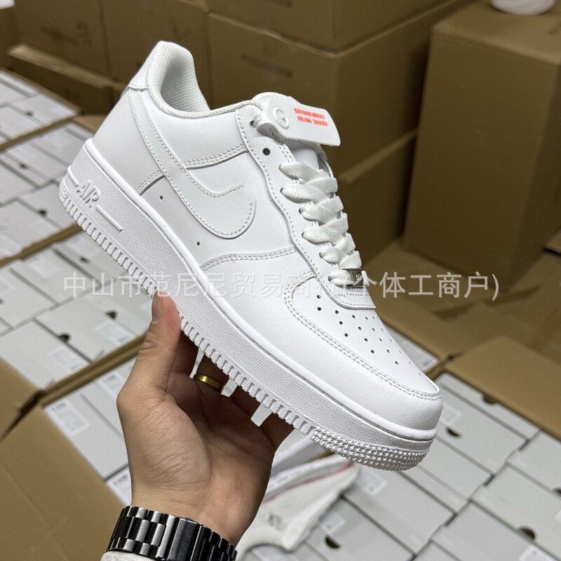 Putian Shoes Air Force One Pure White Versatile Classic Style Men's and Women's Sneakers Casual Shoes Direct Supply from Factory Putian Shoes Air Force One Pure White Versatile Classic Style Men's and Women's Sneakers Casual Shoes Direct Supply from Factory
