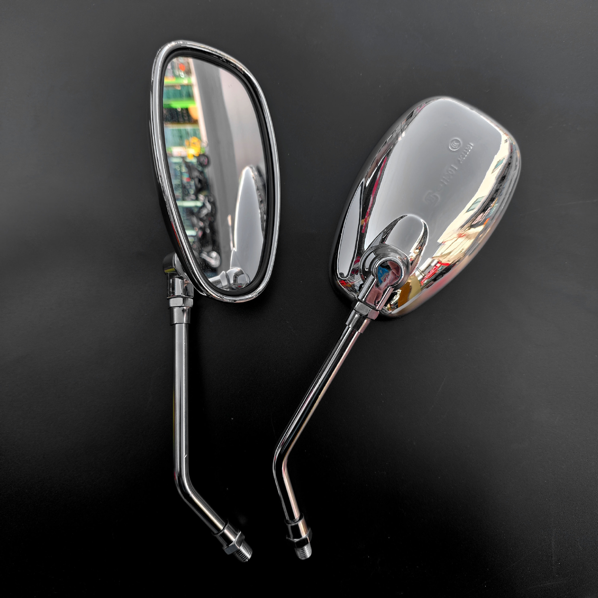 Manufacturer Wholesale Suitable for Haojue 125 Motorcycle Electric Vehicle Modified Electroplated Diamond Leopard Rearview Mirror Reversing Mirror