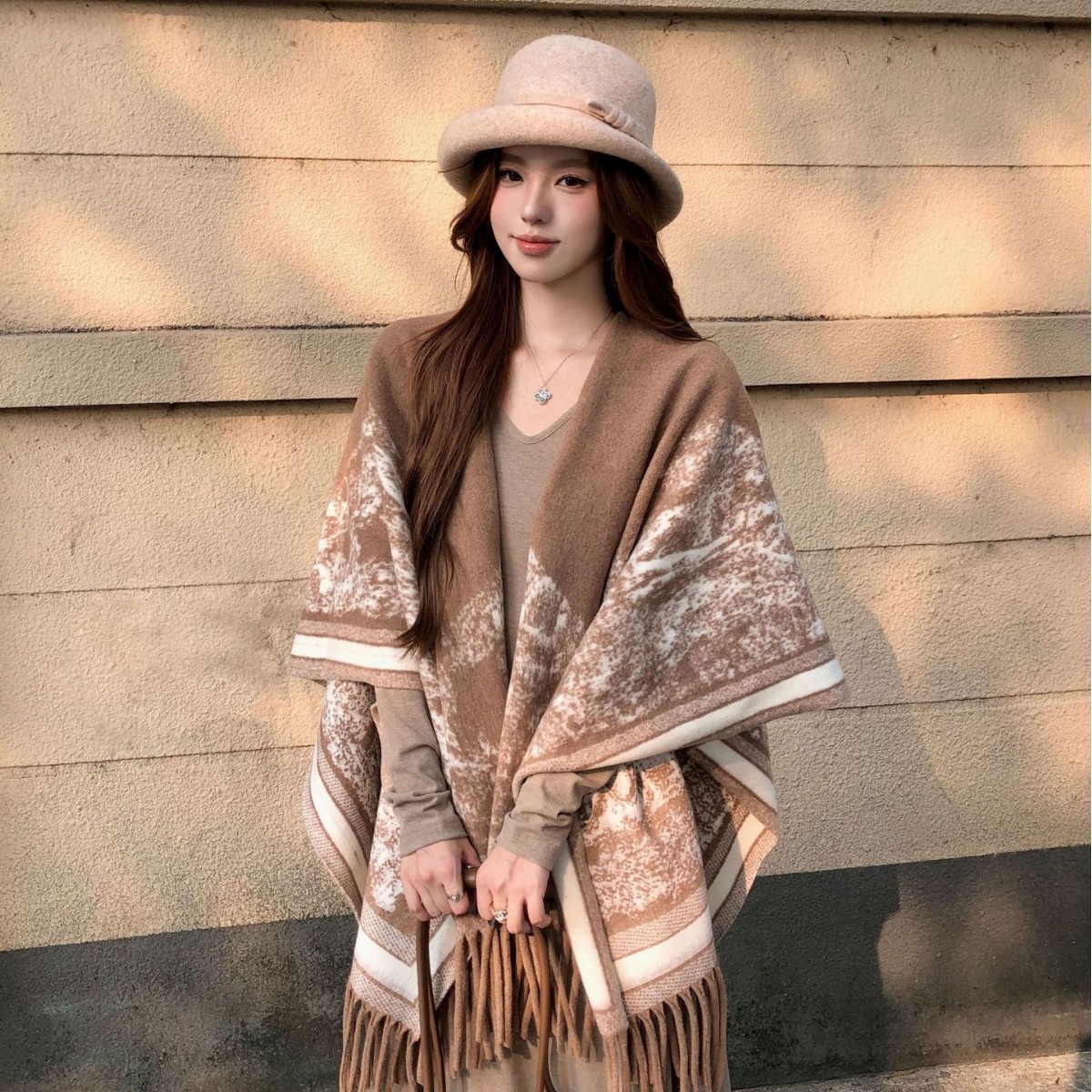 Ink Painting Style Shawl for Women, Fashionable Cape Coat for Autumn and Winter, High-End Imitation Cashmere Scarf with Ethnic Style