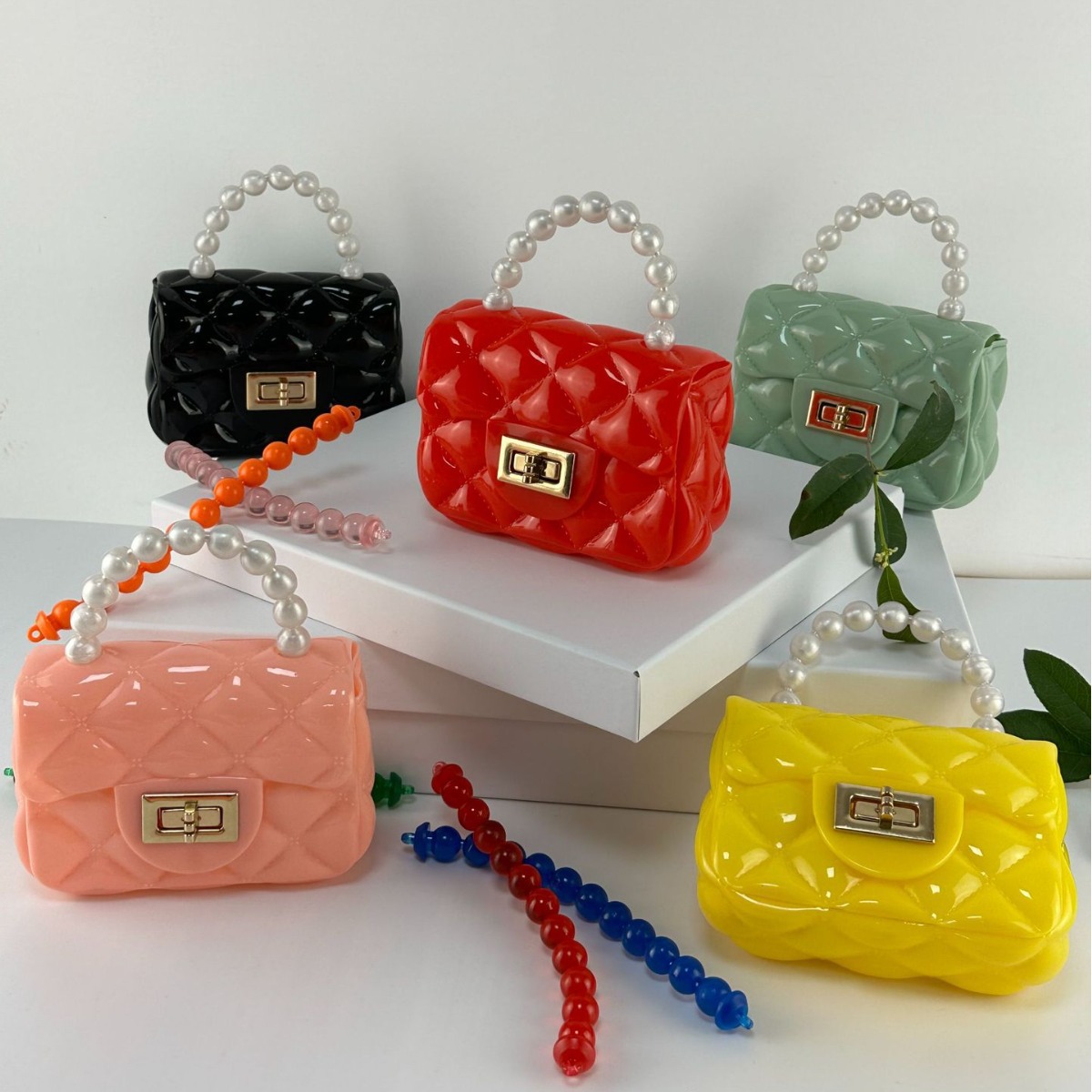 [Perla única] Bolso pequeño con mango de perlas para mujer 2024 nuevo bolso de gelatina de nicho de moda estilo occidental