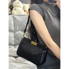 黑色包包女小眾高級質感斜挎包時尚百搭鏈條包單肩腋下包休閒簡約