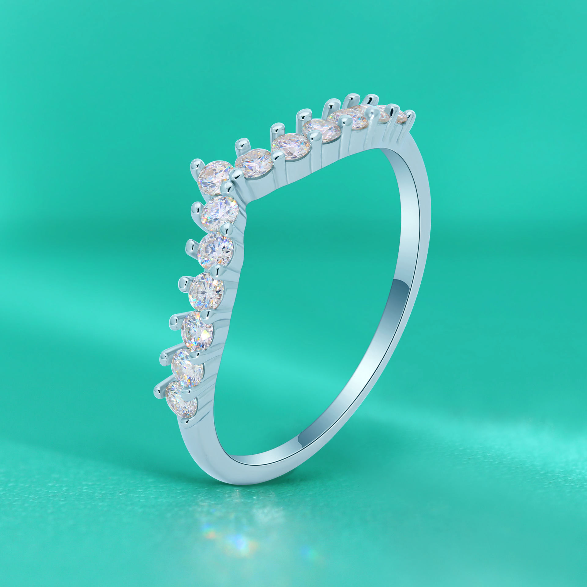 7g Weight Moissanite Inlay Material Rings Classification 4, 9 Ring Size 1 Piece Quantity Sterling Silver Moissanite Rings Geometric