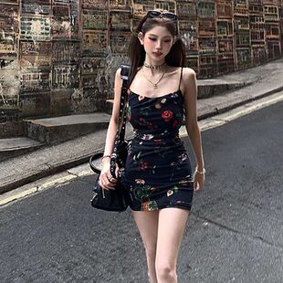 Tiu �Ե���ɪޱ �黨�����B��ȹŮ�͹������@��a�ְ���ȹ��