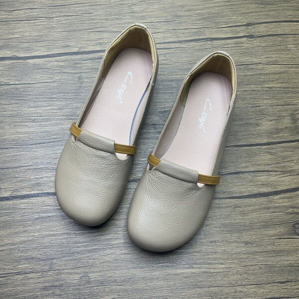 Retro shoes