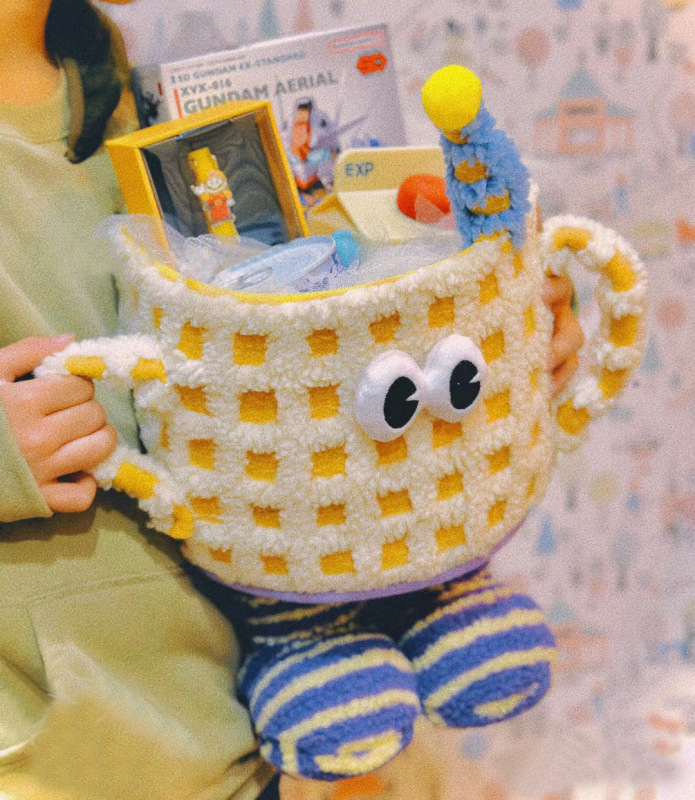 赤い本のネットの赤い金の赤ちゃんの宴会の満月のお土産の贈り物の箱は幼稚園の満1歳の百日の宴会の手提げの箱にお返しします。|undefined