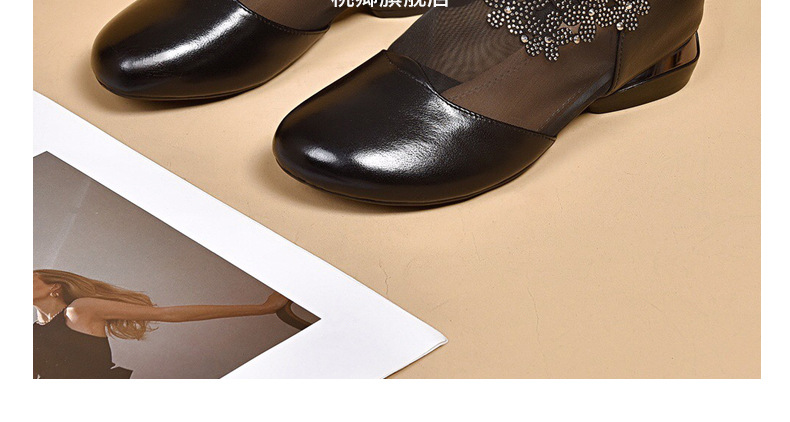 Sandal da bò lưới thoáng mũi tròn đế bệt cho nữ — Màu đen da bò chi tiết 23