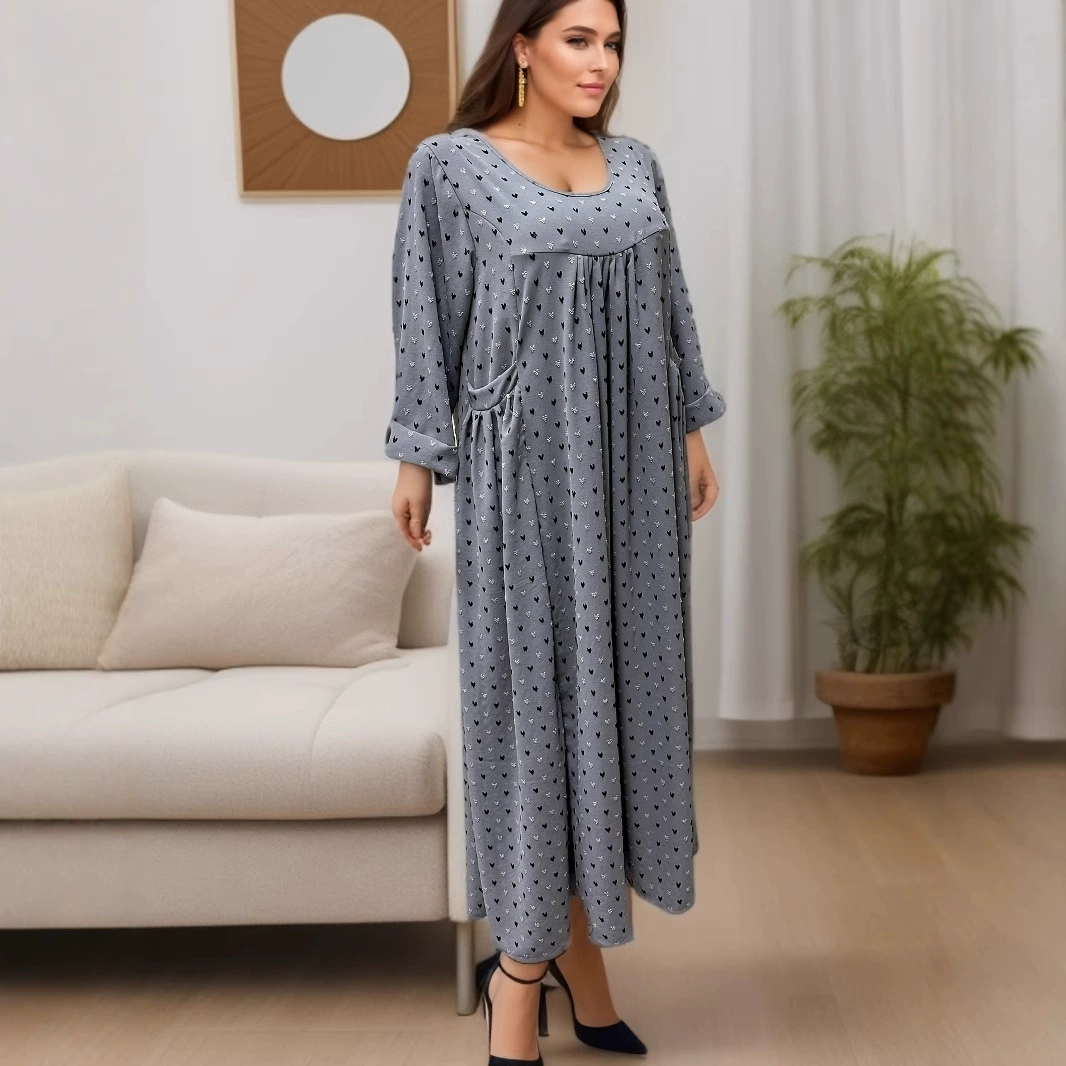 Fashionable dress with pockets