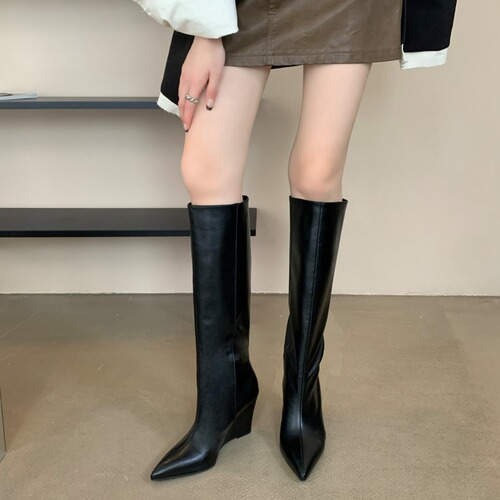 European and American pointed-toe boots for women  new autumn and winter large-tube slimming straight-leg trouser boots wedge-heeled knight boots