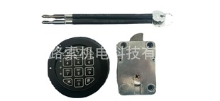 �S�ҹ�����耳׽����T����ܴa�i�A�Θ�������i�ӕr�����i�����i