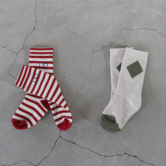 2025 New Autum Socks Kidsren's Retro Ins Cotton Socks W22Aw-07/08/09/10 Mid-Tube-Scandinavian Style