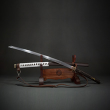 ��Ȫ�ܽ��ֹ��|����ʿ�Ӻϵ��ձ����Ќ���������L��katanaδ�_��