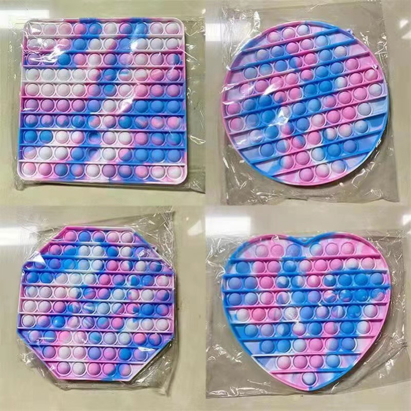 灭鼠先锋益智玩具成型硫化机