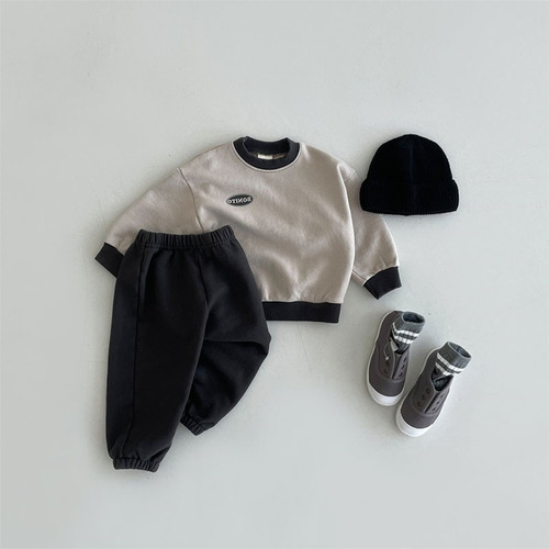 Korean version of ins children's clothing for infants and toddlers in spring and autumn for boys and girls with letters soft and comfortable sweatshirts and pants casual suits