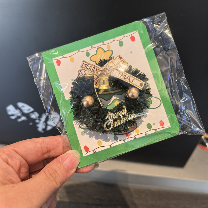 小红书同款圣诞花环红房子雪花立体冰箱贴磁铁氛围感装饰雪屋磁吸|undefined