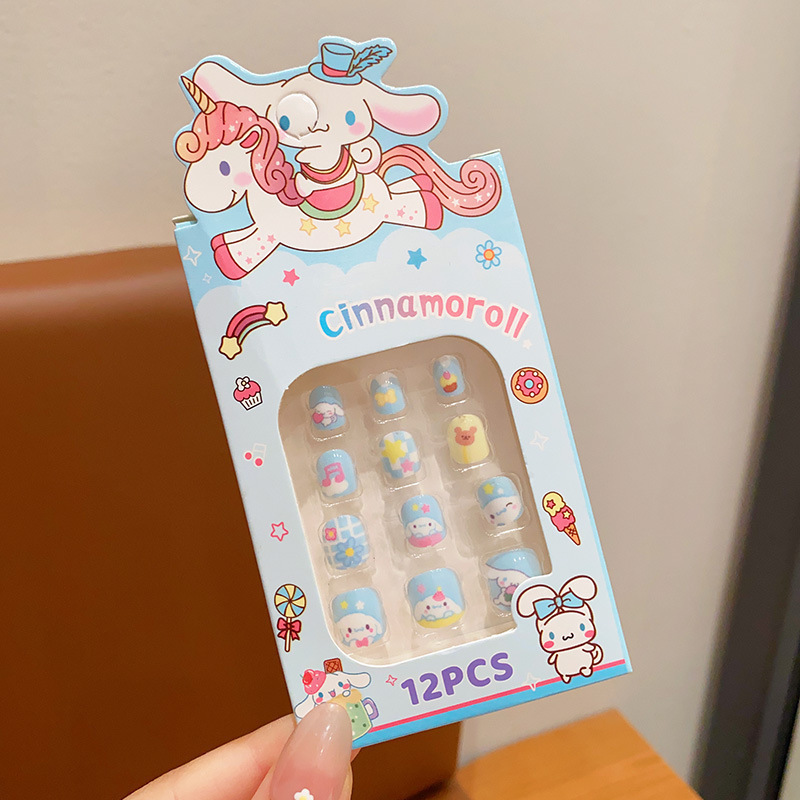 Rain Spirit Sanrio parches de manicura desmontables para niños Kulomi chicas usan pegatinas de uñas al por mayor