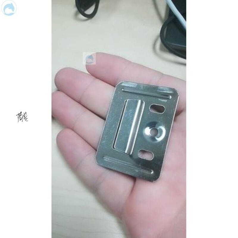 护墙板干挂配件牢固连接件安装扣背卡片五金墙板卡扣连接件