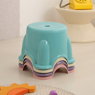 Manufacturer Wholesale Creative Shoe Changing Stool Bath Chair Simple Nordic Home Plastic Seat Small Bench Plastic Stool Stool
