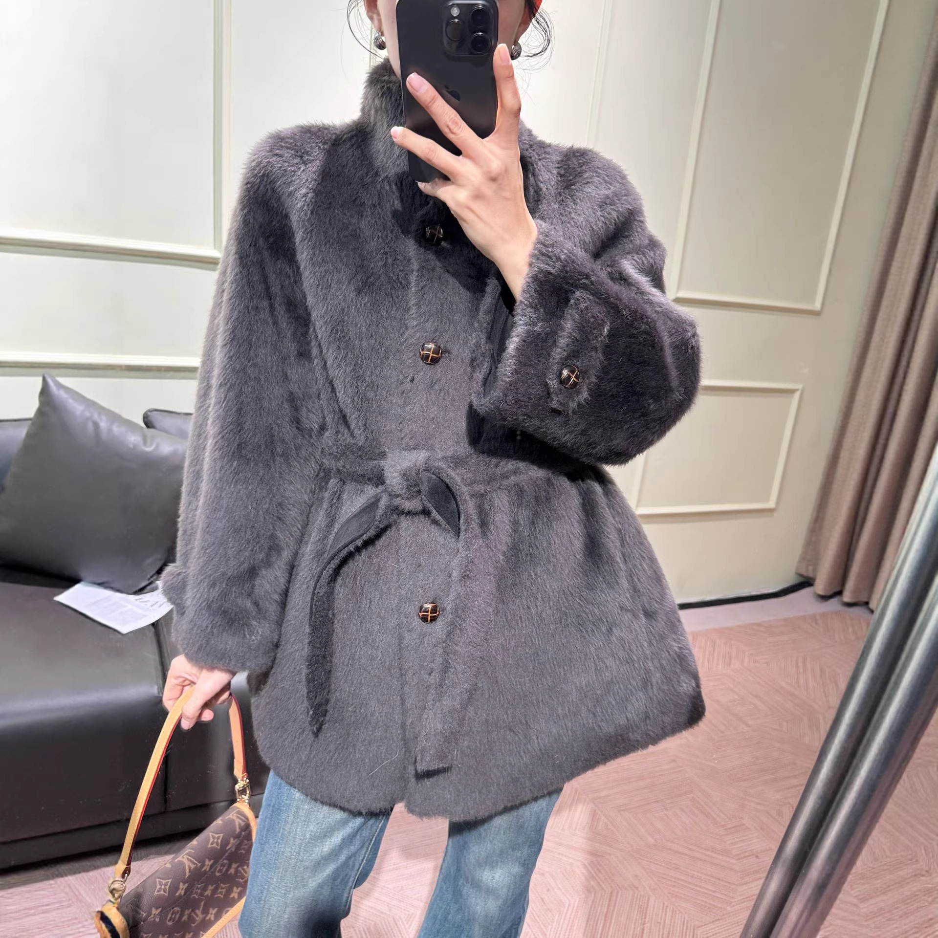Genuine Fur Autumn/Winter Mid-Length 100% Wool Coat, French Style, Stand Collar, Elegant and Slimming