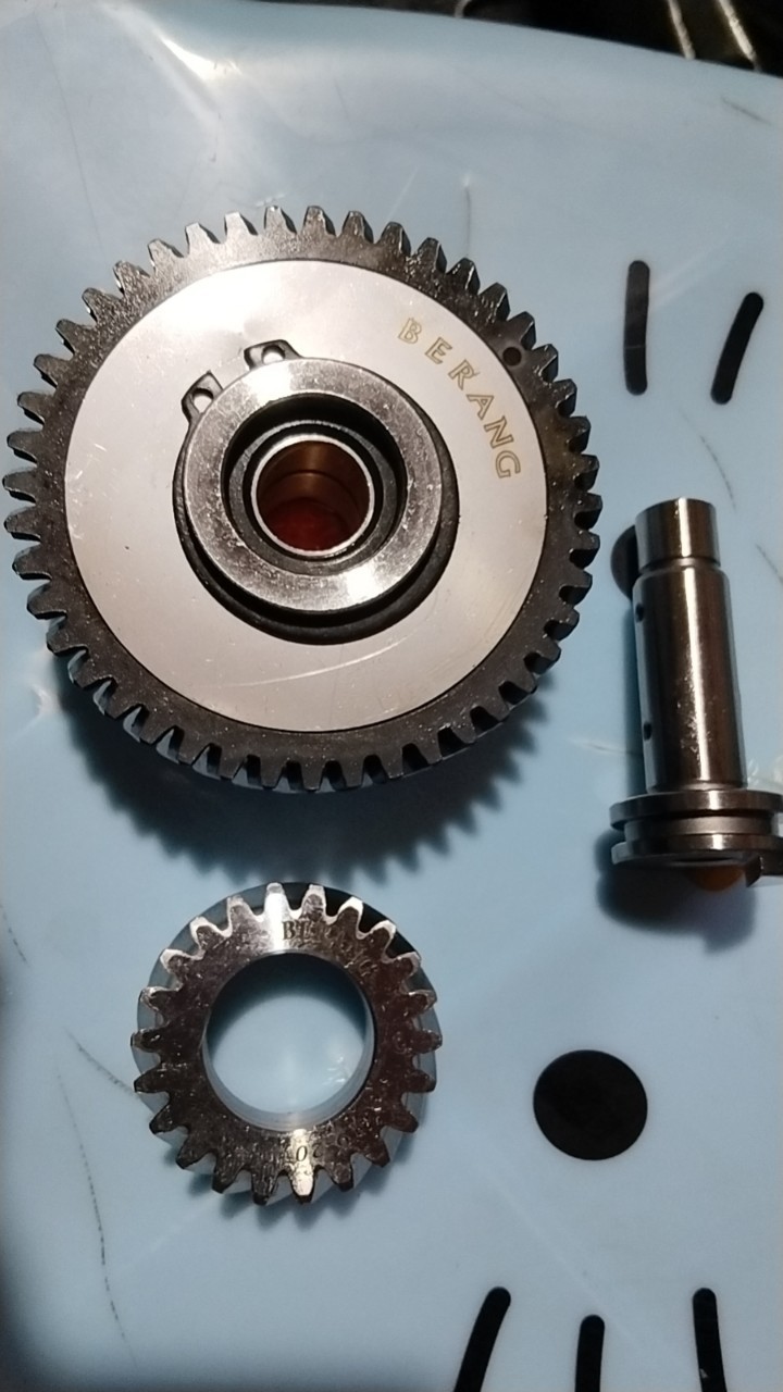 Motorcycle Engine Titan200 Camshaft Assembly Cylinder Valve