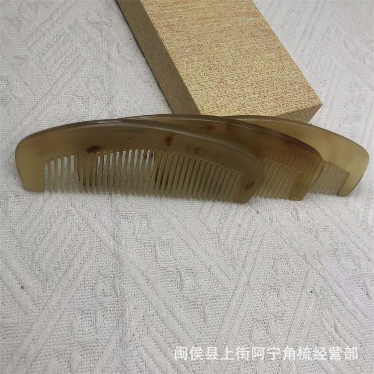 Natural Goat Horn Comb 13cm Wide Crescent Massage Comb for Scalp and Head Meridian Care key features