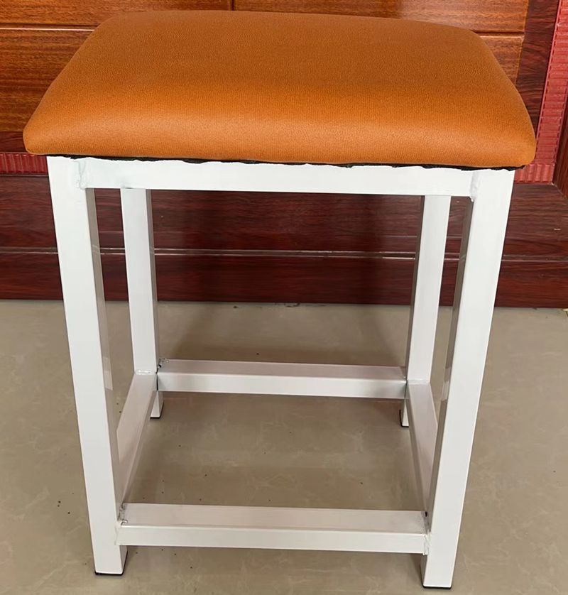 Taburete de taller al por mayor, línea de montaje de fábrica, taburete de trabajo, taburete cuadrado pequeño de acero y madera, taburete de hierro de comida rápida, oro de entrenamiento