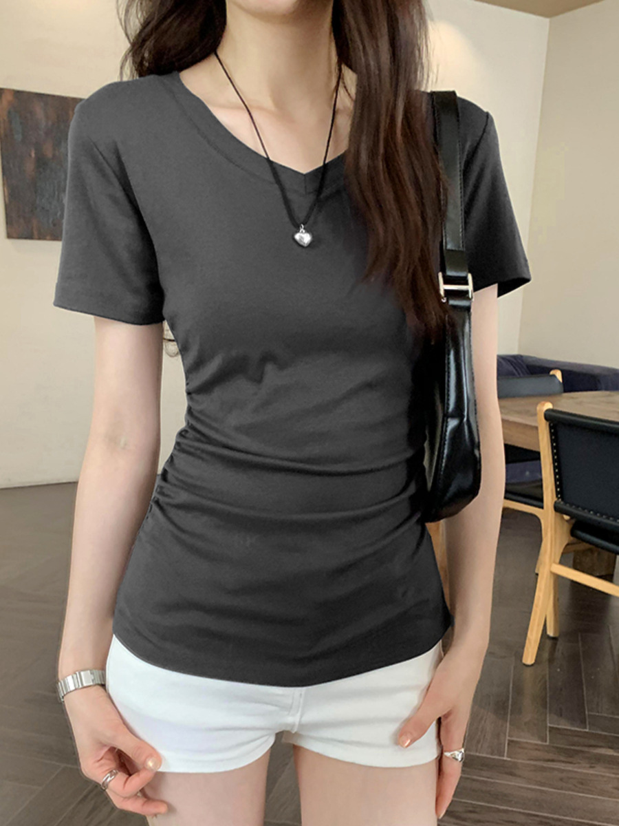 White V Neck Pure Desire Slimming Look Right Shoulder Short-Sleeved T-Shirt for Women Summer 2025 New Waist-Shrinking Pleated Sweet and Spicy Top