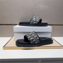 新款男士休闲拖鞋一字男款潮流外穿高颜值百搭防滑高档时尚男拖鞋