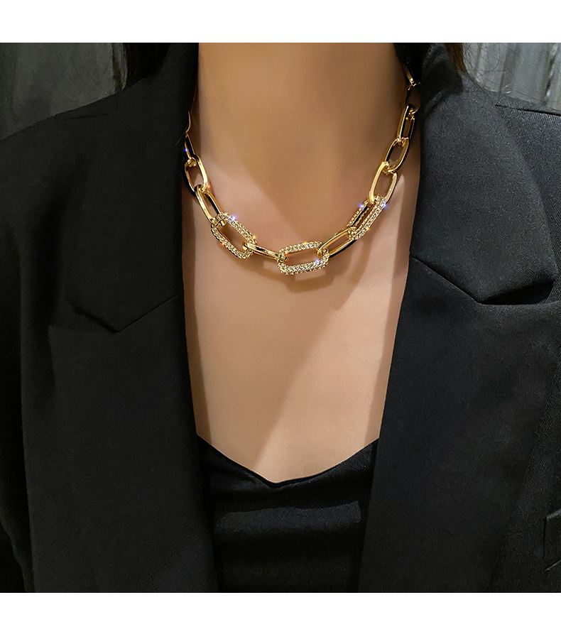 Fashion Geometric Alloy Inlay Rhinestones Womenu0027S Necklace