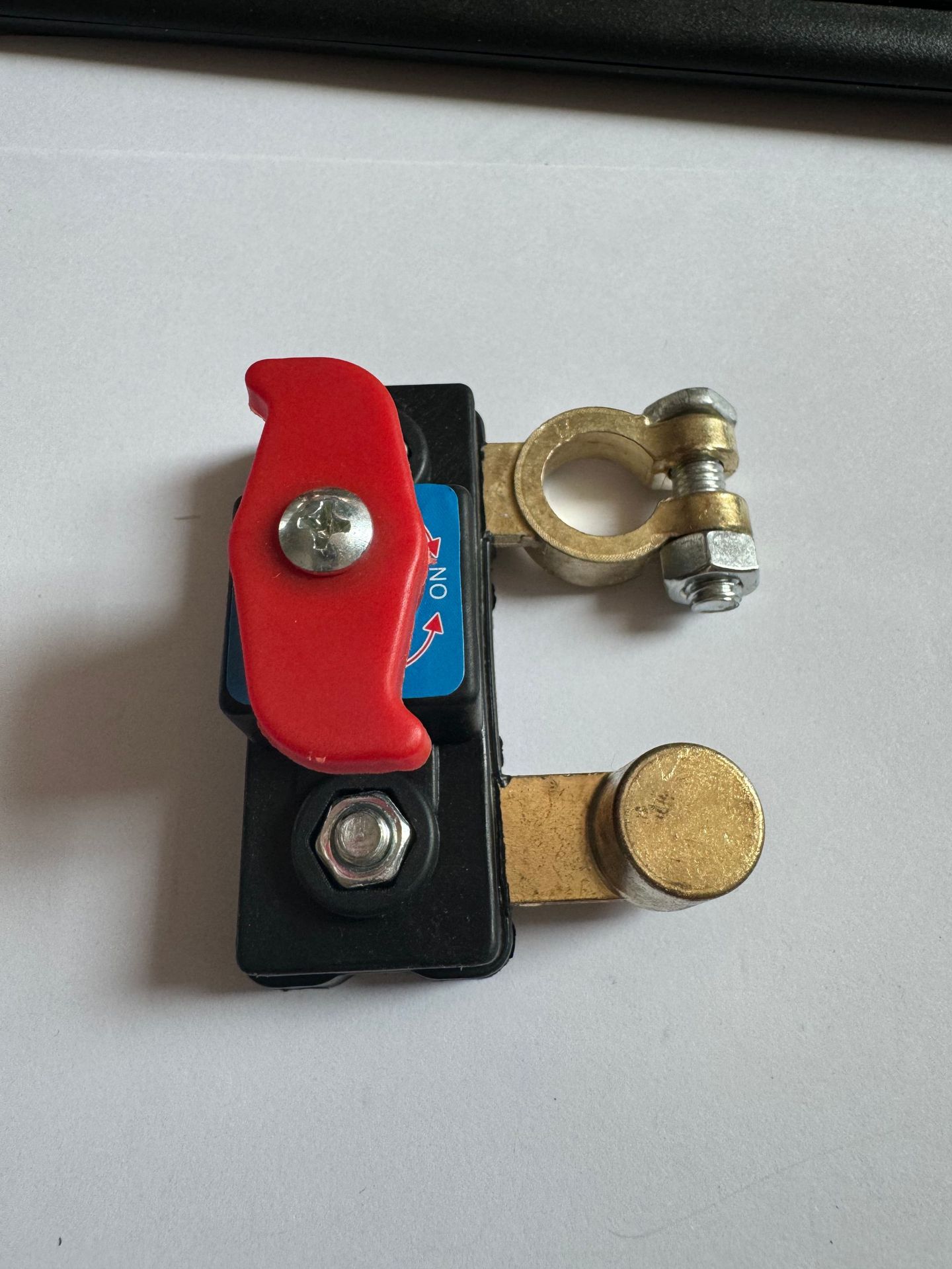 Battery main power-off switch (12-24V, negative terminal disconnection type) car battery power-off power cut-off switch