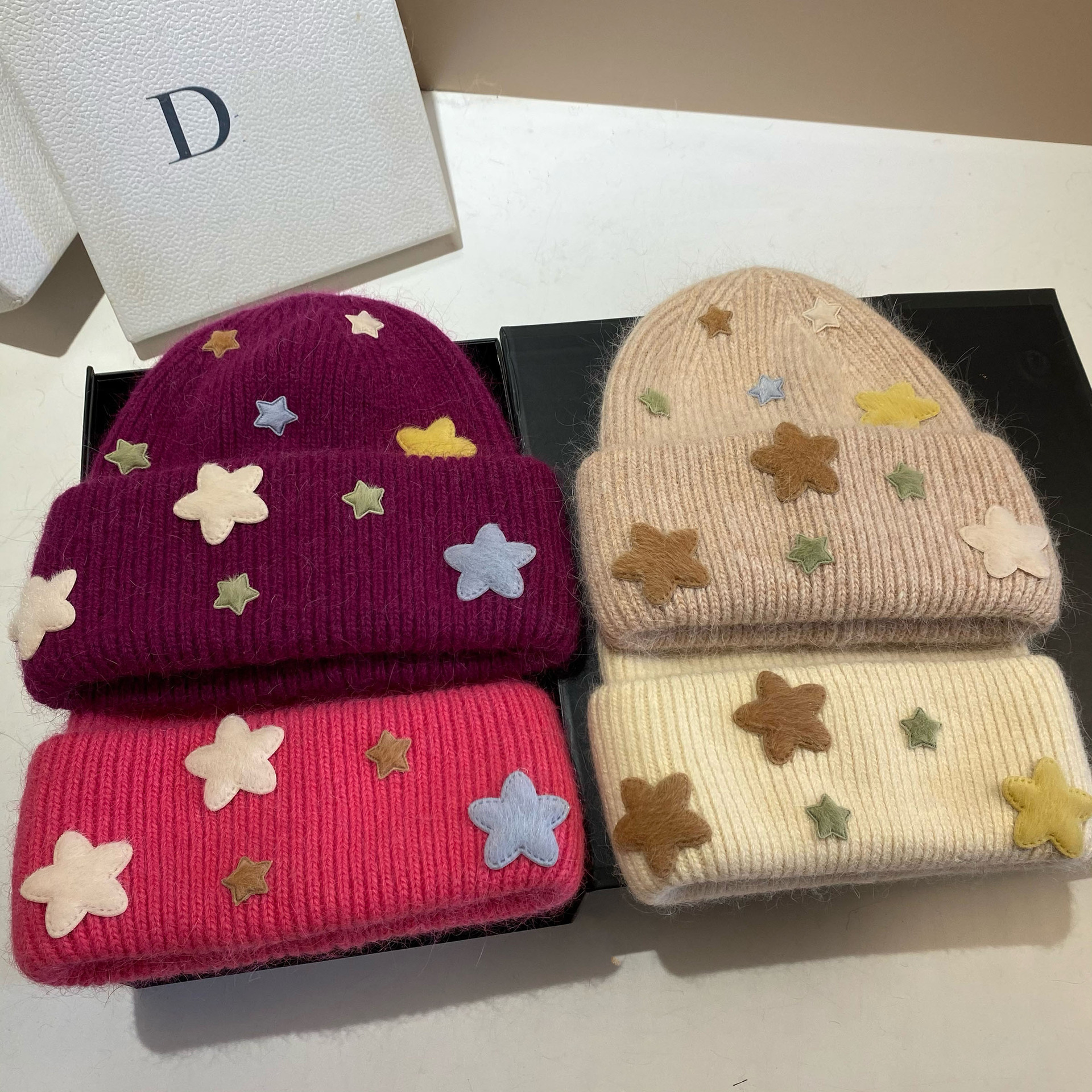 Gorro beanie de punto para mujer de pelo de conejo invierno_voghion.com
