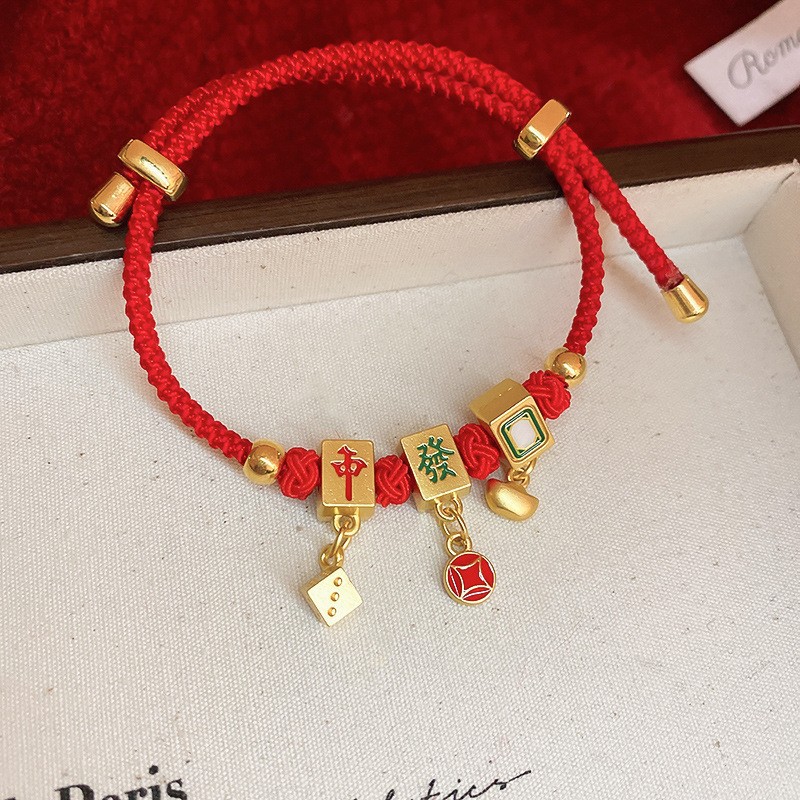 Nuevo estilo chino Lucky Nafu Año de nacimiento Pulsera de hilo rojo Moda Pulsera de todo fósforo Pulsera de temperamento de lujo ligero de nicho