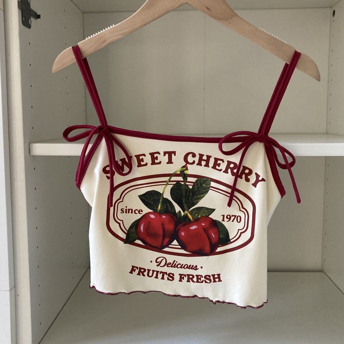 Summer 2024 New Cherry Bow Straps Camisole Top for Girls, Fashion sleeveless versatile short-sleeve T-shirt 0214A008