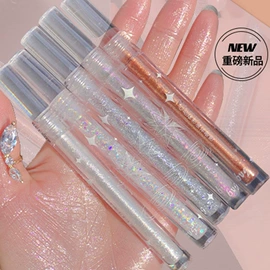 指甲油;眉笔/眉粉;唇釉