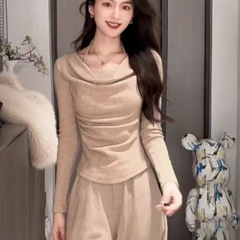 早秋时尚穿搭一整套女纯欲风假两件上衣阔腿裤两件套又a又飒套装