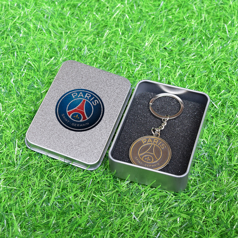 Club de fútbol insignia llavero Barcelona Real Madrid Manchester United AC Milan equipo militar tarjeta caja regalo