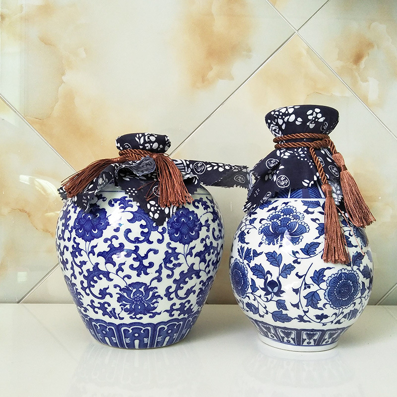 Blue and White Ceramic Wine Bottle 3 Jins 5 Jins 10 Jins Empty Wine Jar with Seal, Chinese Style Household Empty Wine Pot for Storing Wine Jar