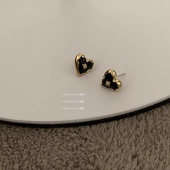 Ifhh自作スペードading製版本少女桃心中性白デザイン感小衆高級ピアス