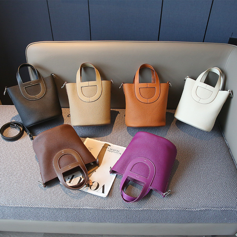 First-Layer Cowhide Pig Nose Basket Bag Water Bucket Bag for Women 2026 New Genuine Leather Handbag Single Shoulder Loop Bag